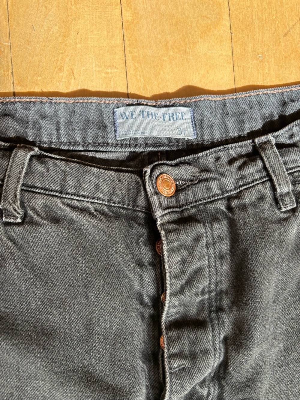 We The Free Good Luck Mid-rise Barrel Jeans 31 - Washed Black - Picture 2 of 7